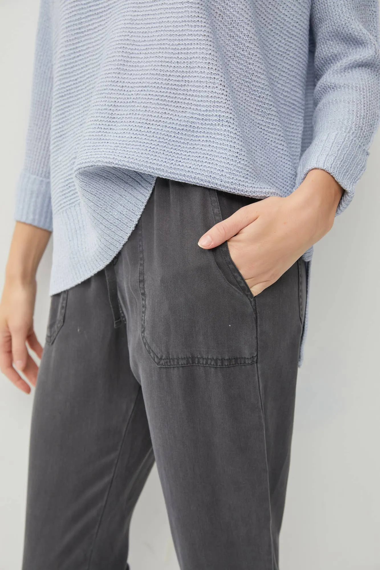 A New Perspective Tapered Pants *FS