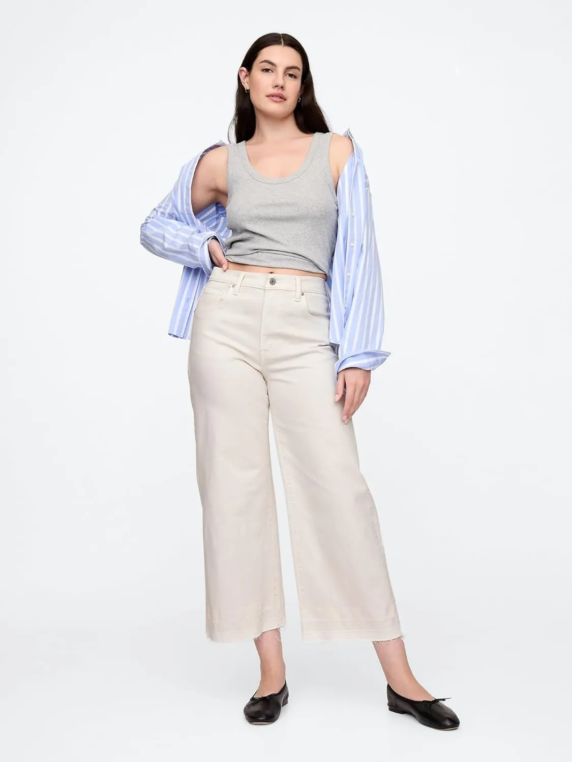 GAP Women's Wide Leg Cropped Jeans