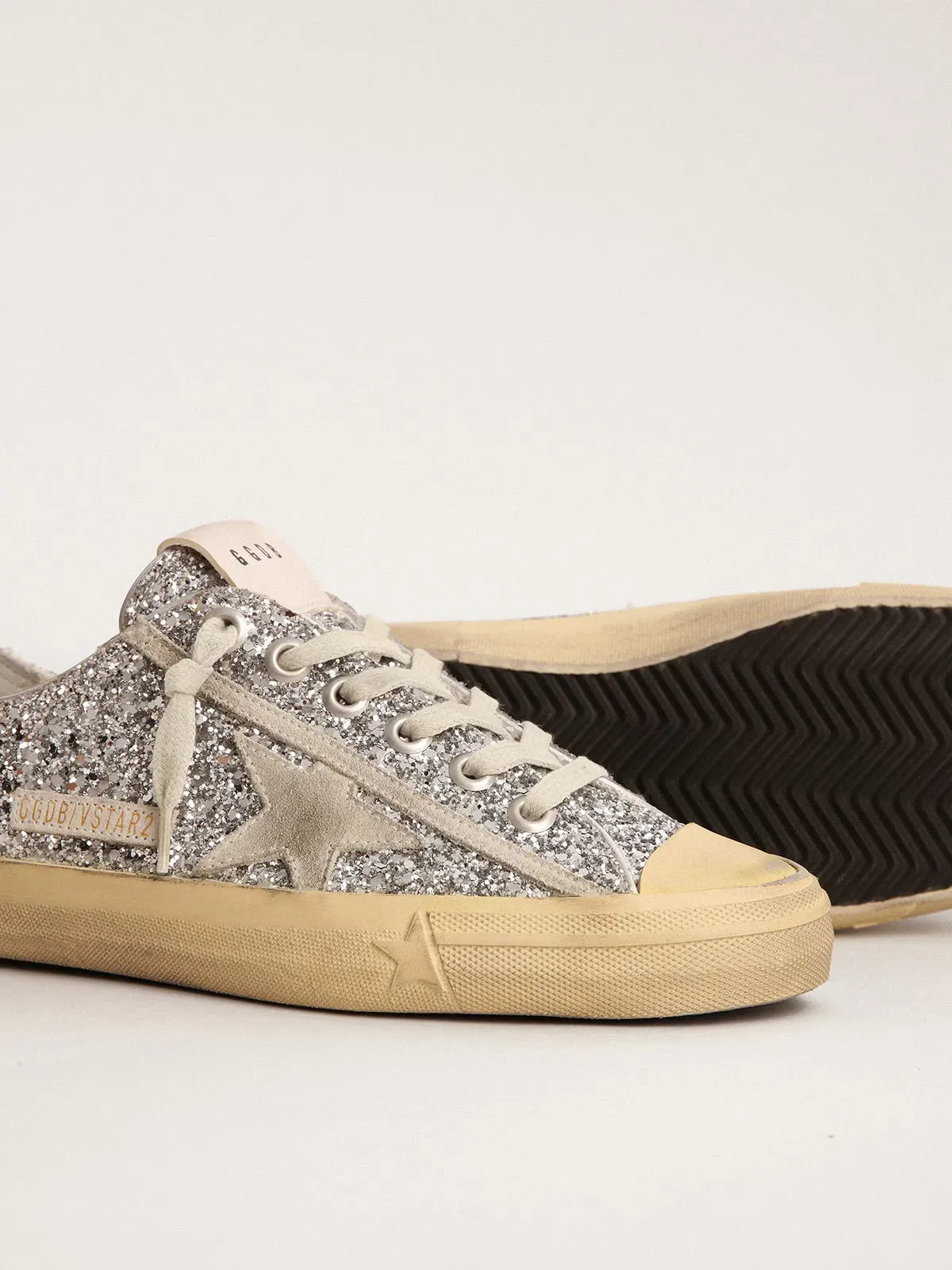 GOLDEN GOOSE V-STAR GLITTER
