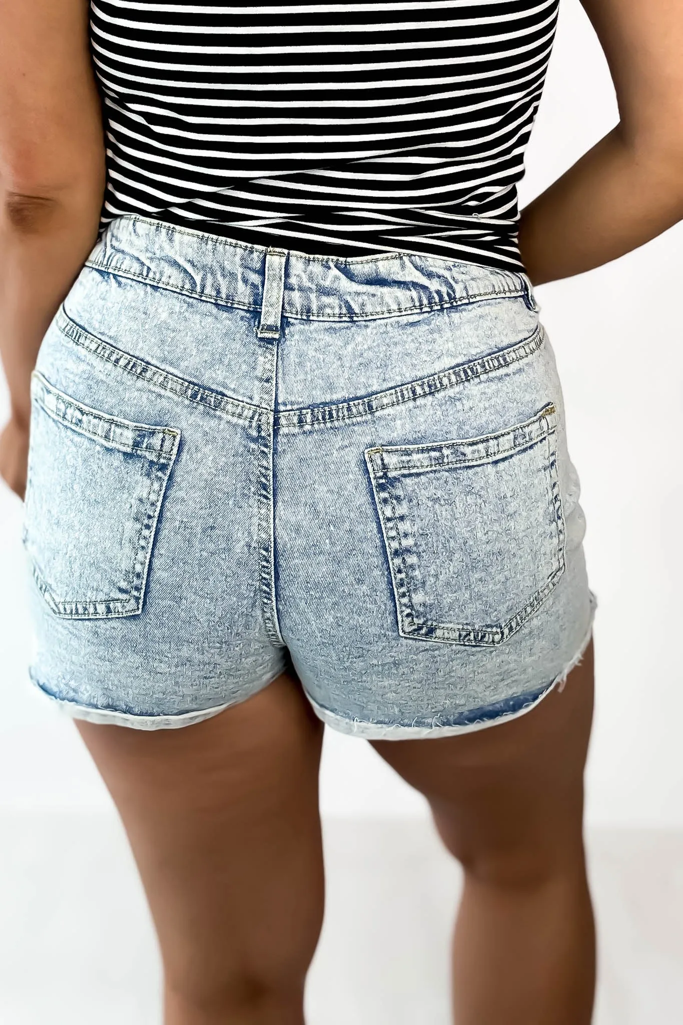 High Rise Light Wash Frey Hem Denim Shorts
