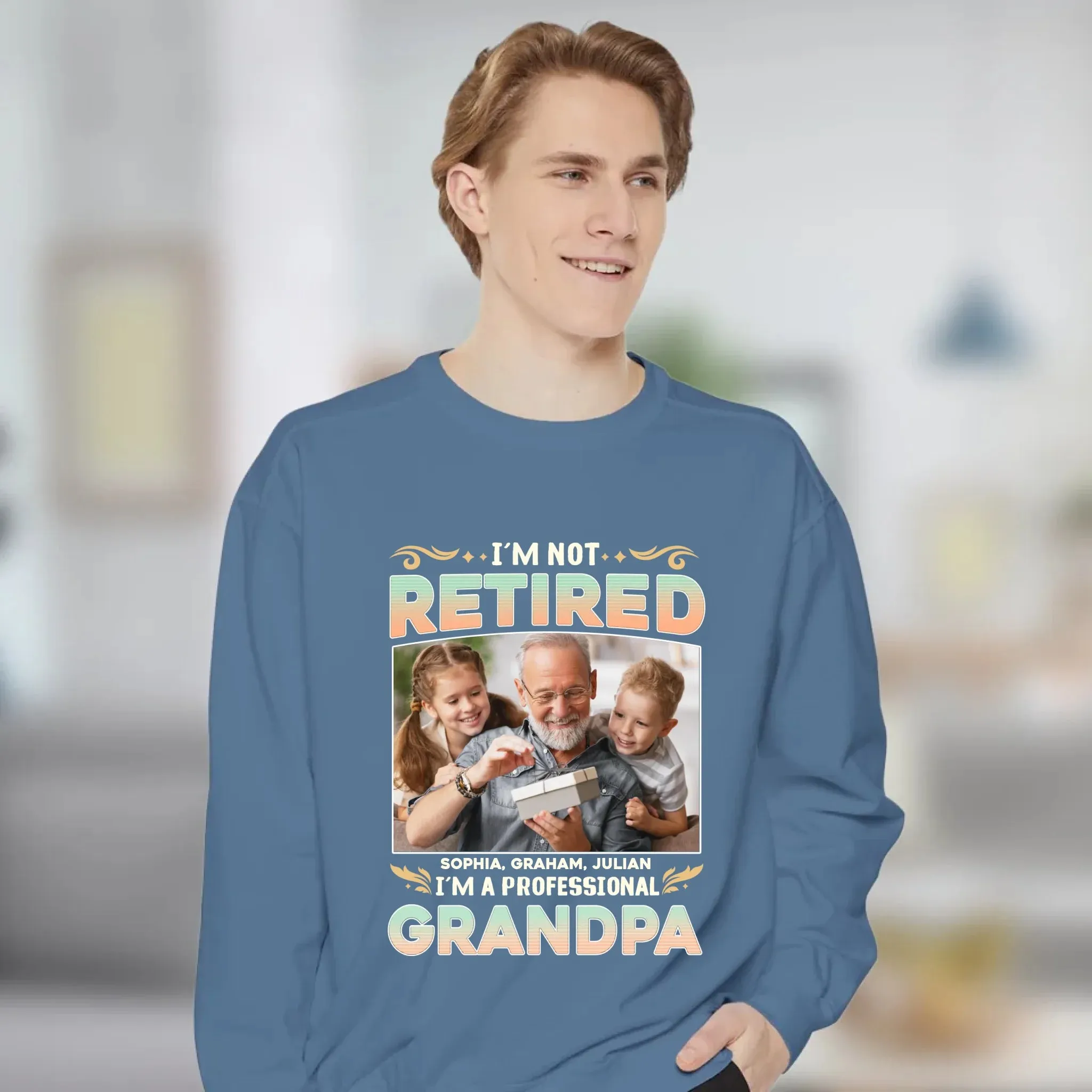 I'm Not Retired, I'm A Professional Grandpa - Custom Photo - Personalized Gifts For Grandpa - T-shirt