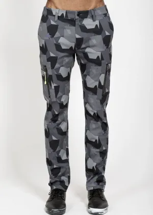 Konus Men's Digital Camo Cargo Pants in Black