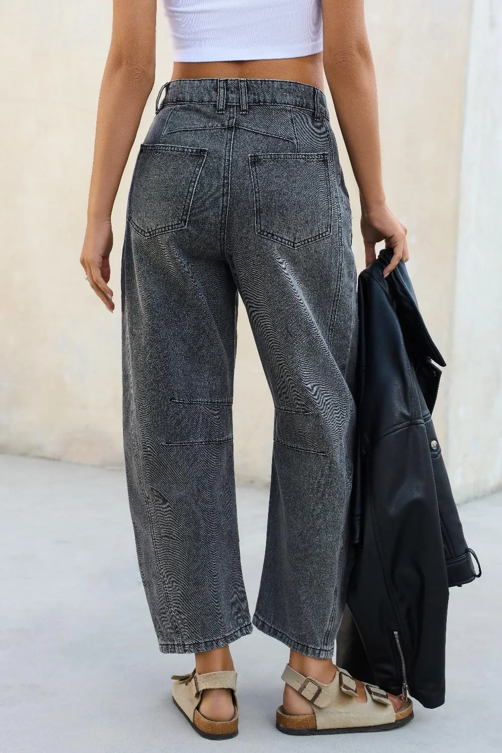 Mid Rise Barrel Jeans for Women Wide Leg Mid Waist Cropped Denim Pants Y2k Baggy Boyfriend Jeans with Pockets