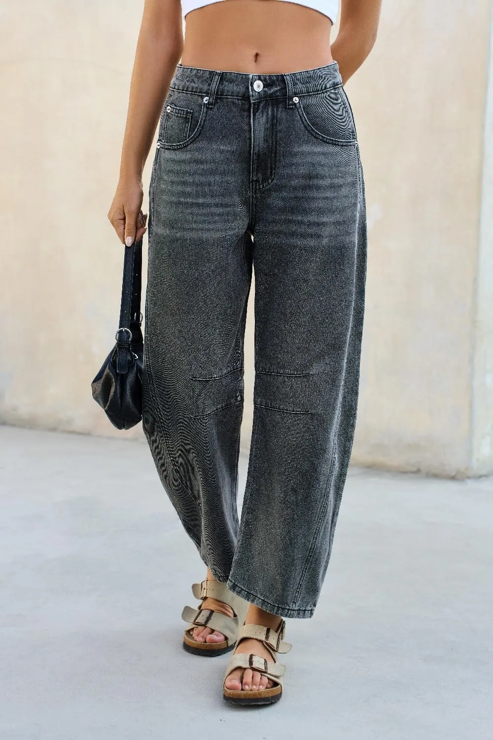 Mid Rise Barrel Jeans for Women Wide Leg Mid Waist Cropped Denim Pants Y2k Baggy Boyfriend Jeans with Pockets