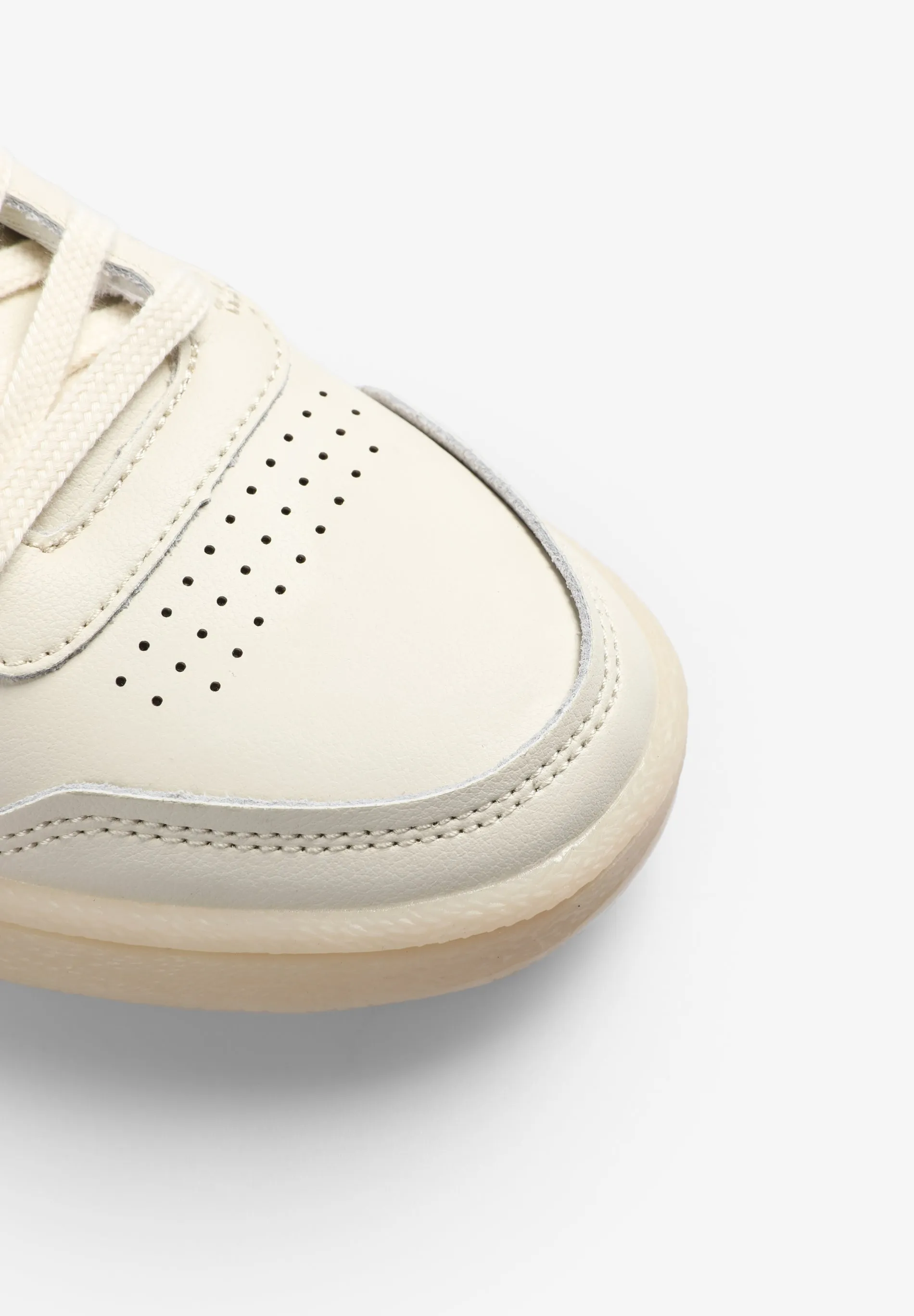 TENIS DETALLE GLITTER